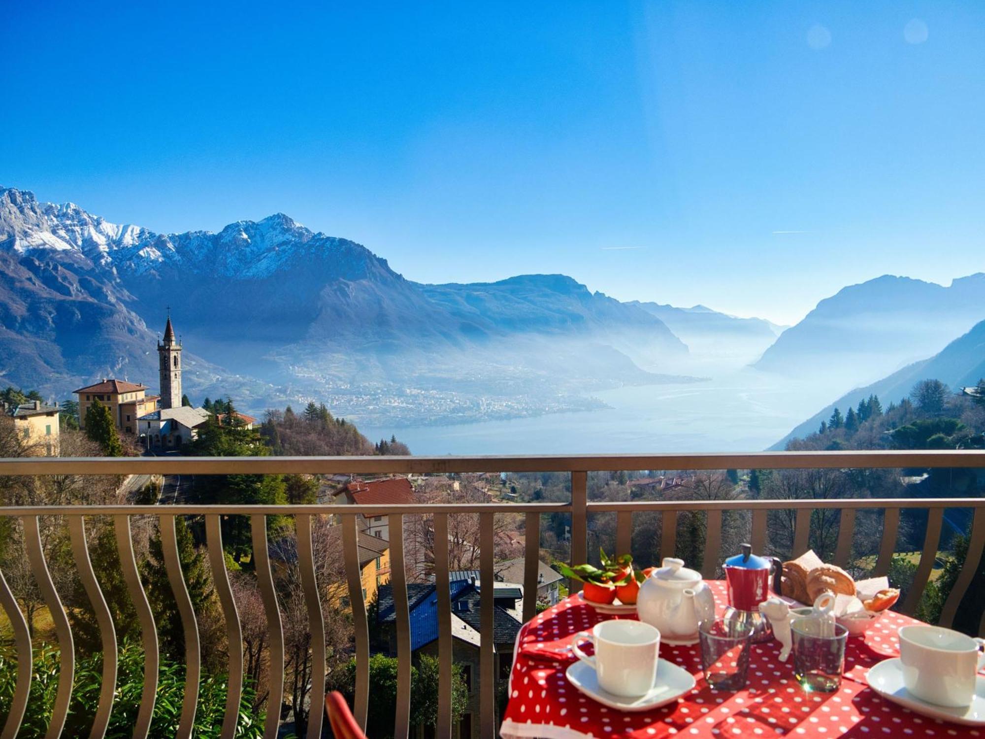 Panoramic Lakeview House Bellagio Civenna Exterior photo